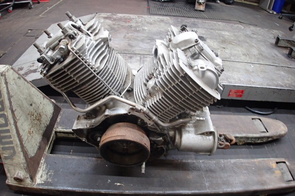 90'S YAMAHA VIRAGO XV ENGINE MOTOR SEE DESCRIPTION