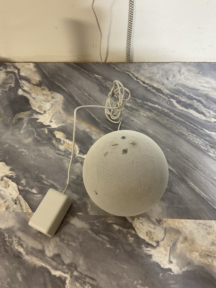 Amazon Echo 4th Gen Bluetooth Smart Speaker L4S3RE