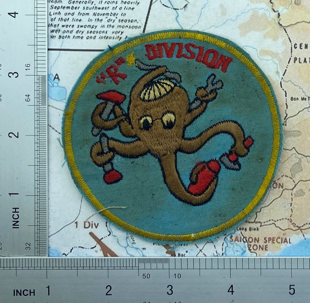 PATCH , R division patch , octopus ,  patch , t3-330