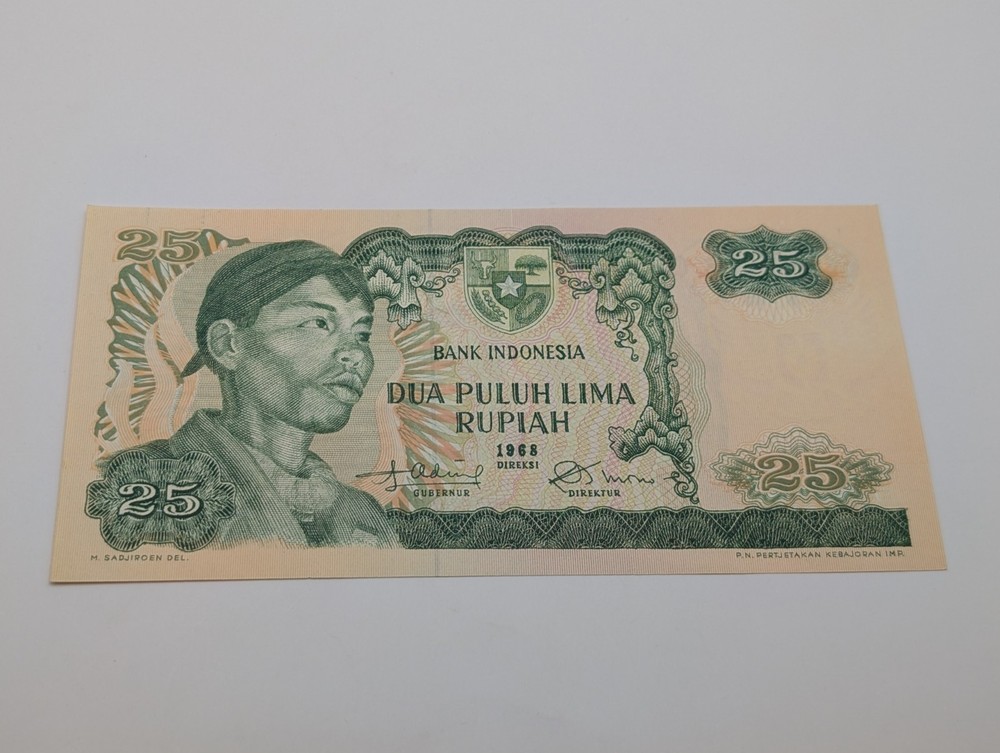 Indonesia 1968 25 Rupiah Banknote. High Grade note UNC