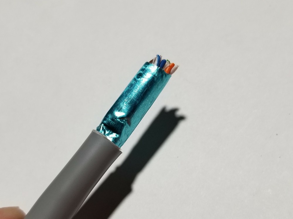 Commscope CS34R 23/4P Cat6 F/UTP WebTrak Riser Shield Network Cable Gray /100ft