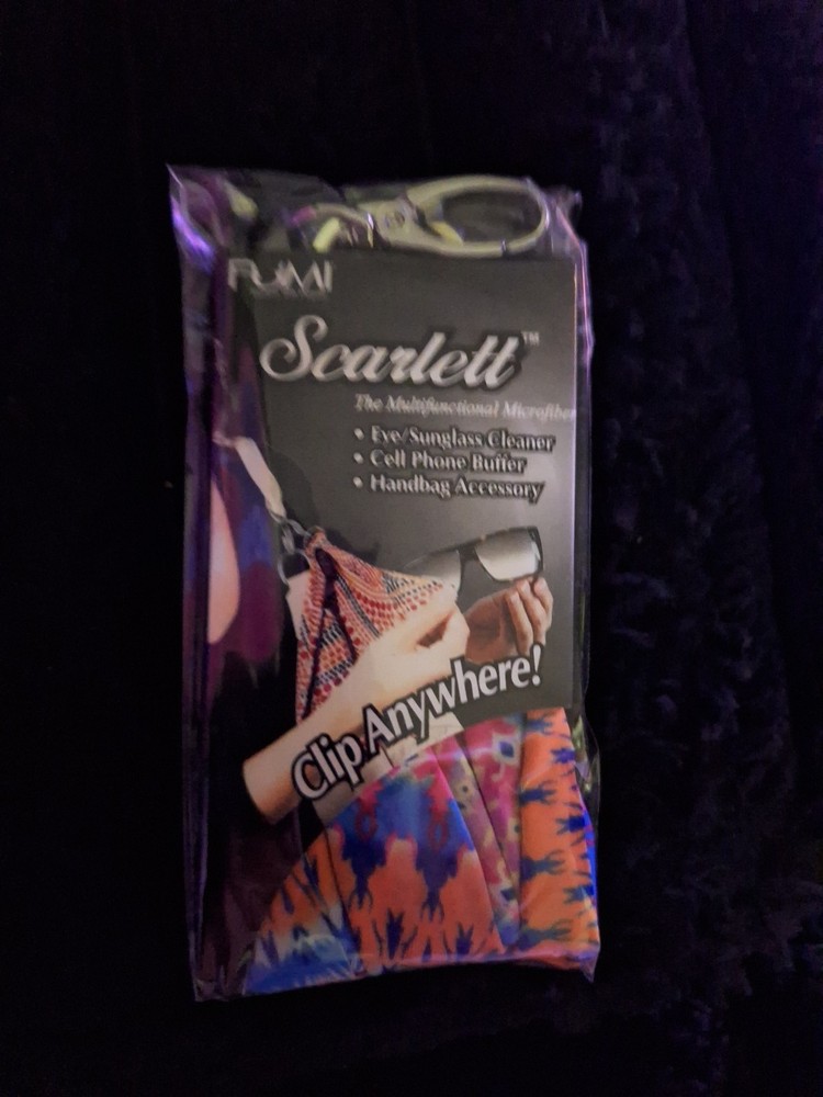 Fuming Scarlett Multifunctional Microfiber Cleaning Cloth