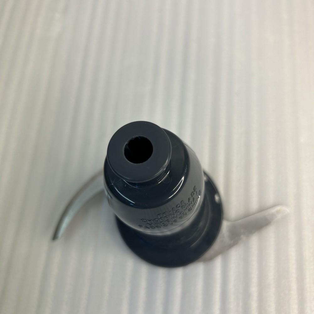 Cuisinart FP8 Food Processor, Replacement Chopping Blade FP-8CB Only