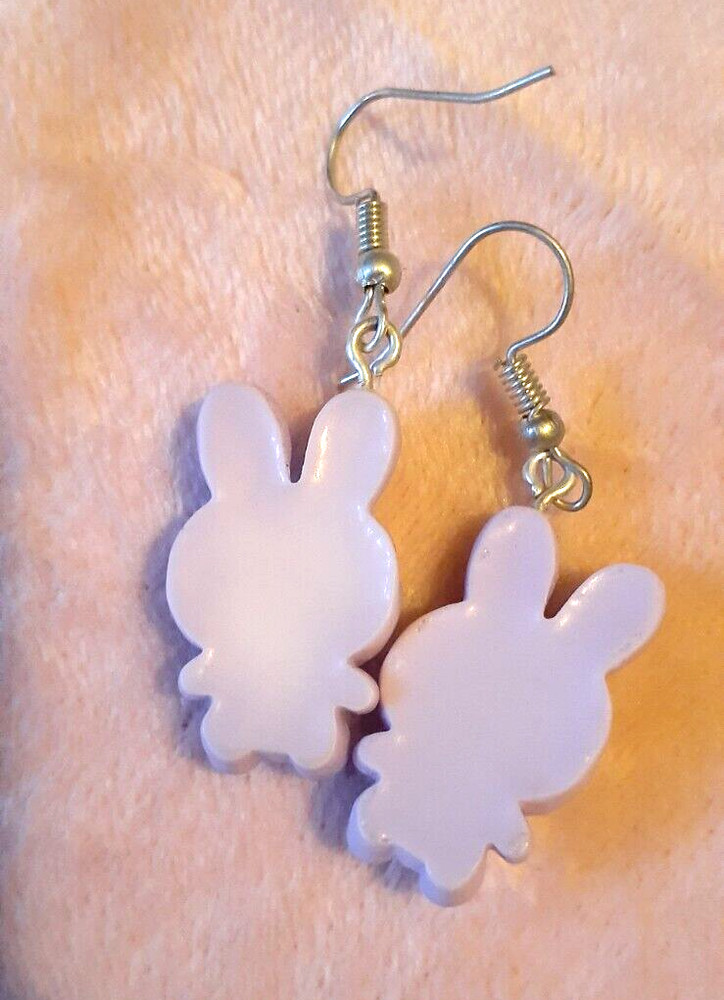 Kuromy Earrings