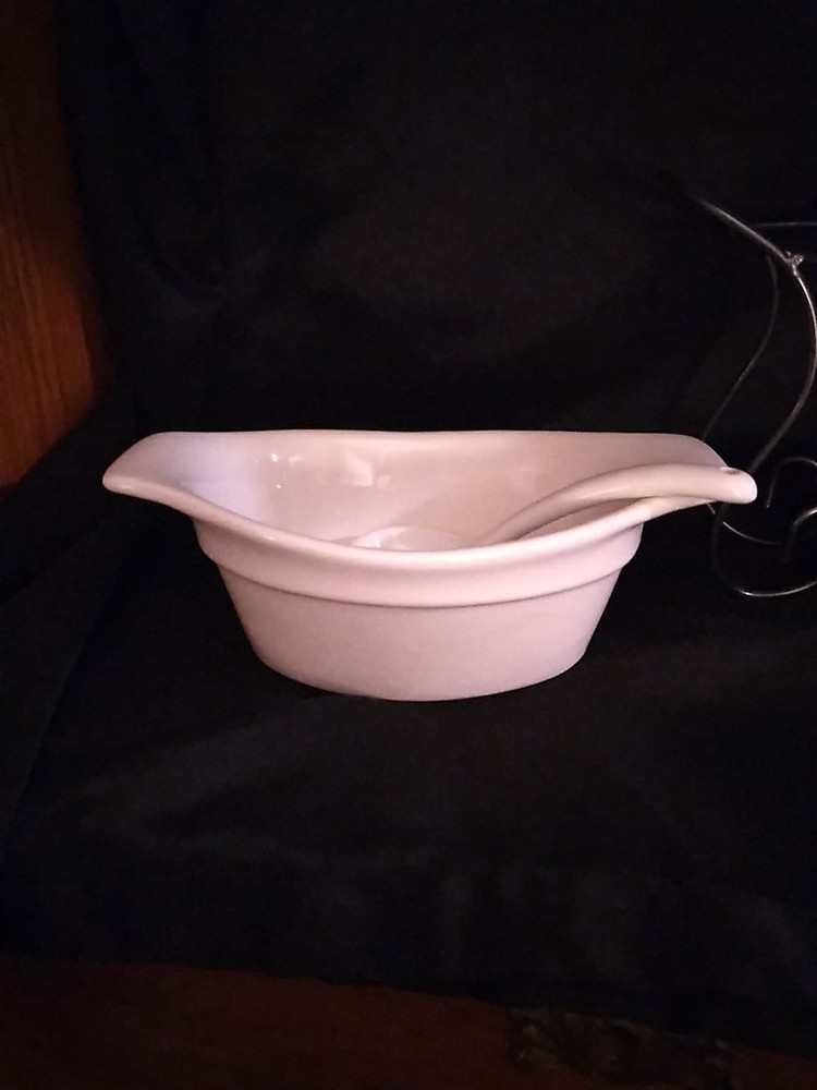 Bistro Buffet Fondue Dish. (212)