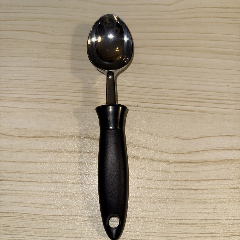 Preowned Ice Cream Scoop