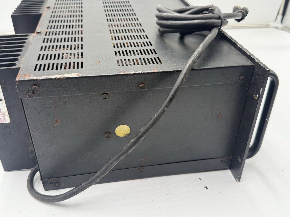 Soundcraftsmen A5002 power amp -read description-