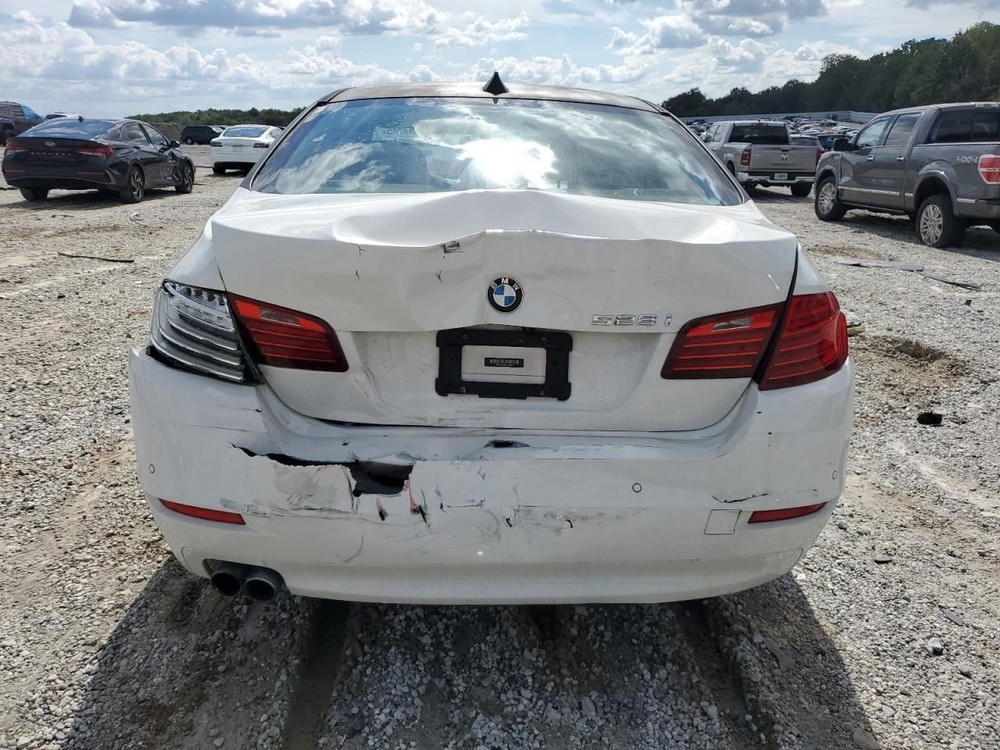 528I 2016 Glove Box 4972146