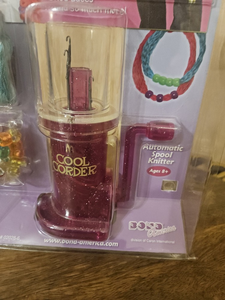 Bond America Cool Corder In-the-loop Mini Mag Automatic Spool KNITTER NOS 2004