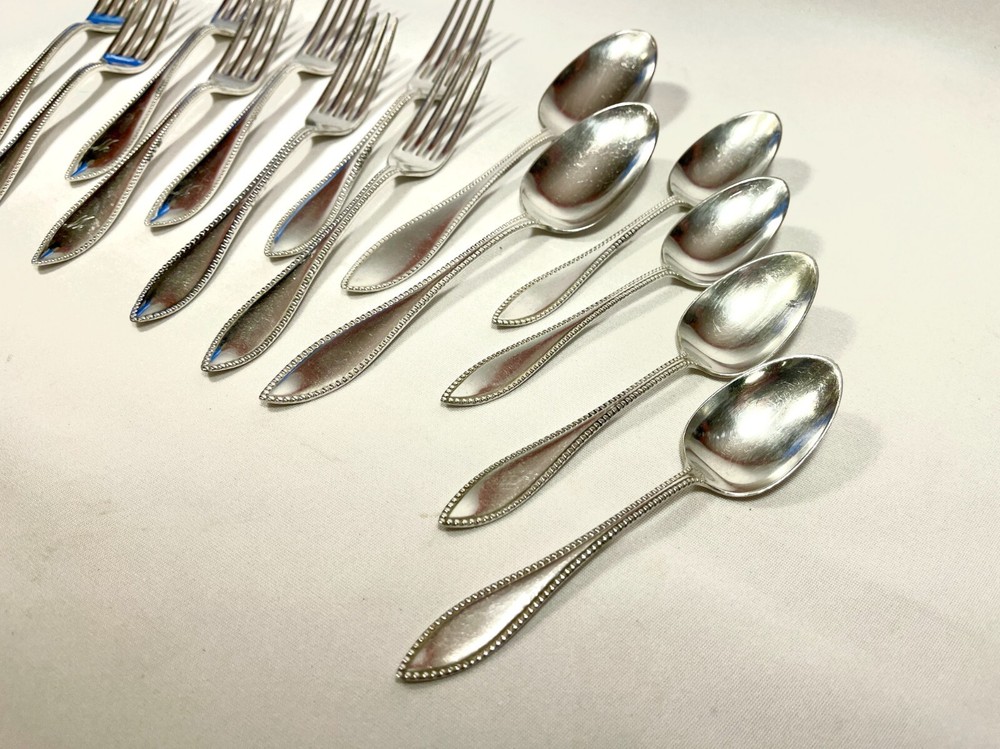 Vintage, 1847 Rogers & Bros, Silverplate Flatware, 1895 Vesta Pattern