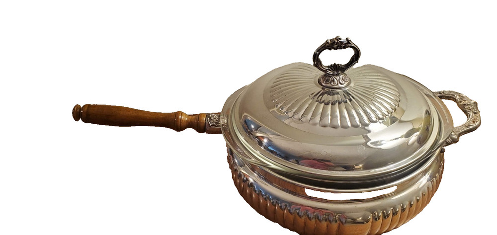 Classic Silverplate Fluted Serving Chasing Dish w Wood Handle & Lid Pyrex insert