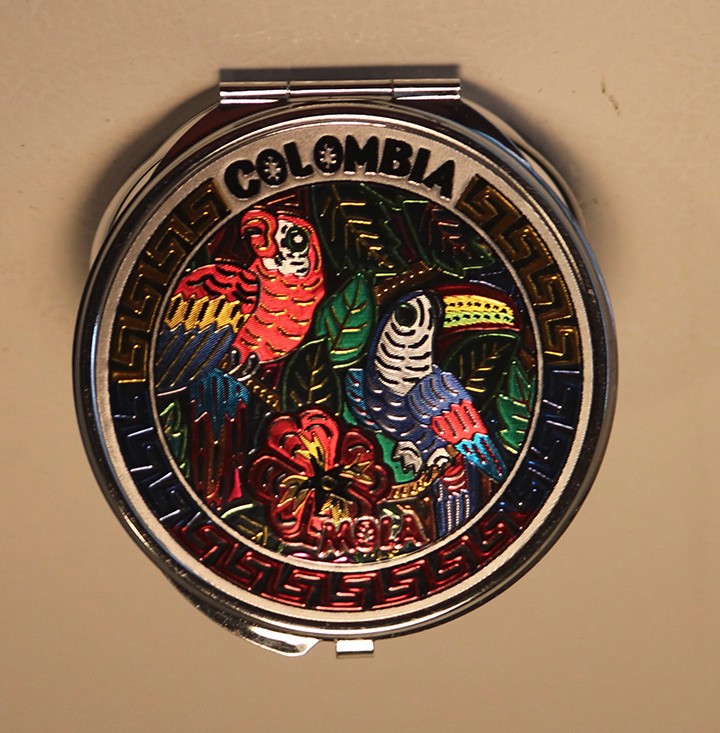 Compact Mirror Columbia Mola