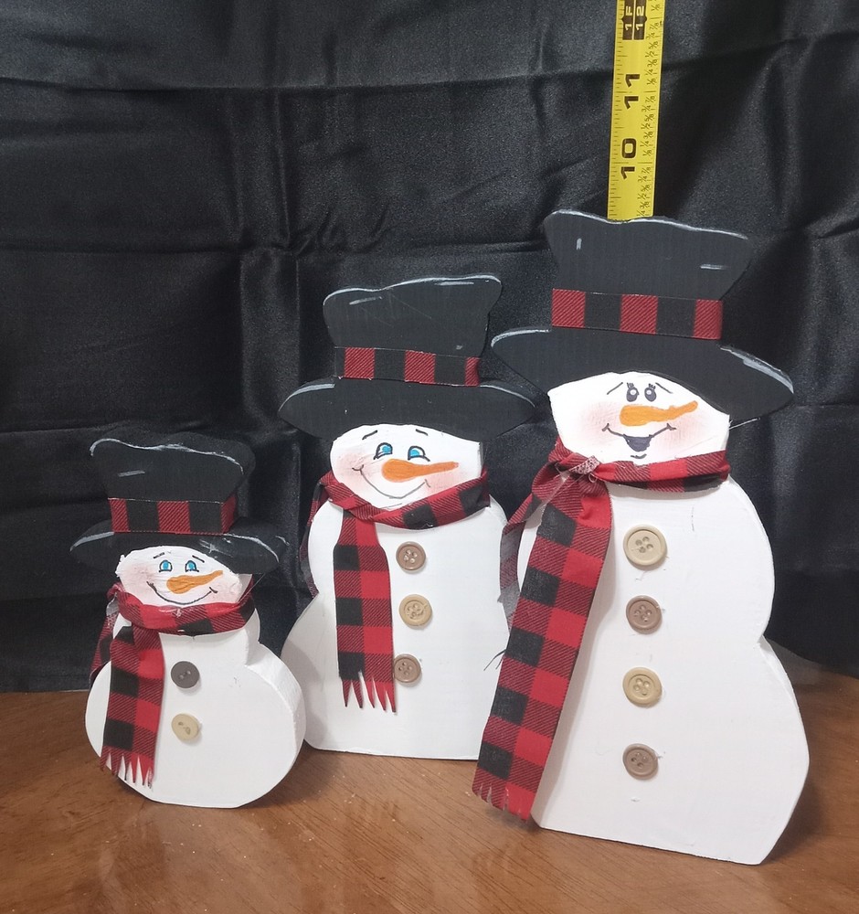 Holiday Wooden Snowmen