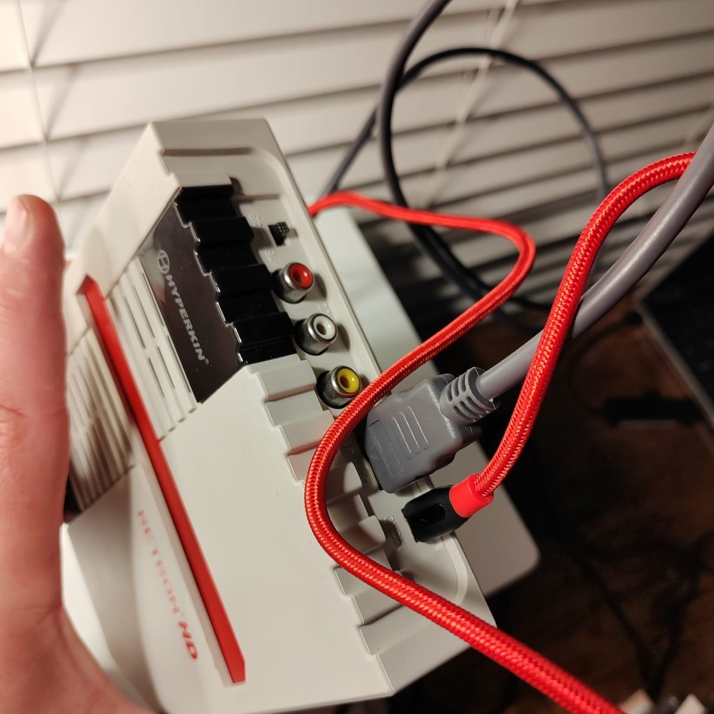 NES Console RetroN HD + Controller + Super Mario Bros 3 & Robocop – Tested Worki