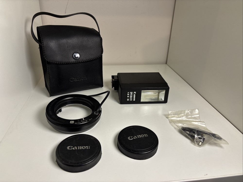 Canon 133D SpeedLite & Flash Auto Ring A2 W/Case
