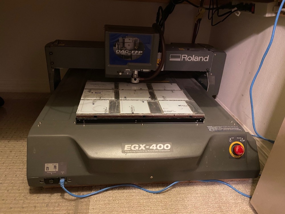 Roland EGX-400 Engraving Machine