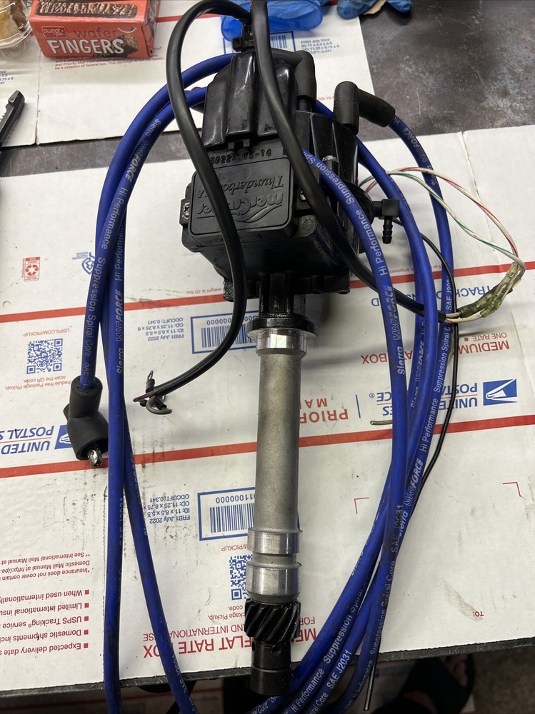 Mercruiser thunderbolt IV distributor with ignition module v6-14