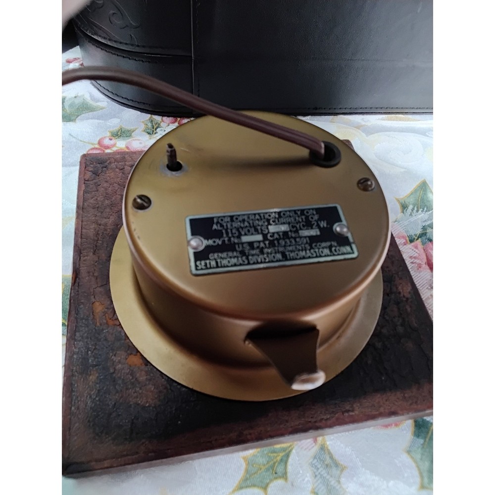 1940's Seth Thomas Desk Clock working Falcon model 3697