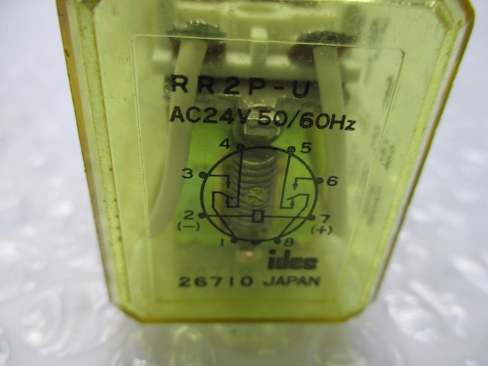IDEC RR2P-U RELAY 24V NSNP