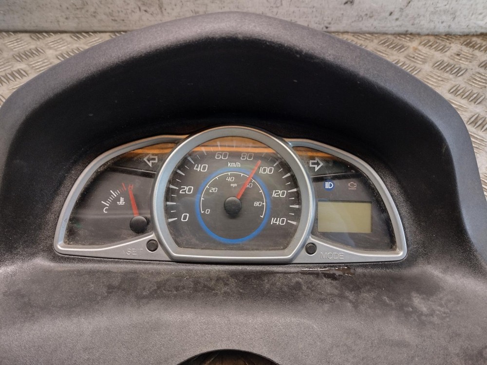 2017 DAELIM QL 125 Speedo Clocks