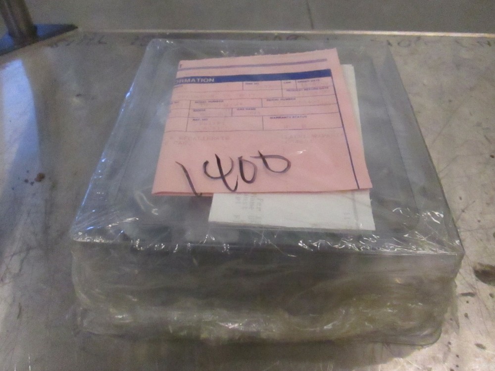 Unit UFC-1400A Mass Flow Controller MFC, NH3, 600 SCCM, Refurb