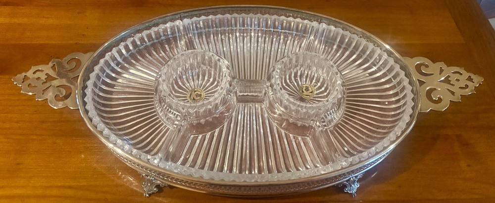 VTG Raimond Silverplate Footed Tray w/ Lead Crystal Inserts, Wood Grains Formica