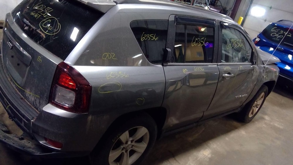 Used Floor Jack fits: 2014 Jeep Compass Grade A