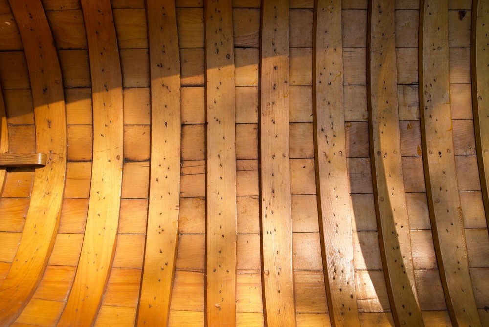 Stunning 16' Chestnut Prospector canoe