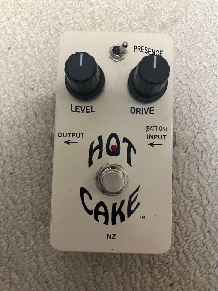 Human Gear Hot Cake Old Circuit Effect Pedal