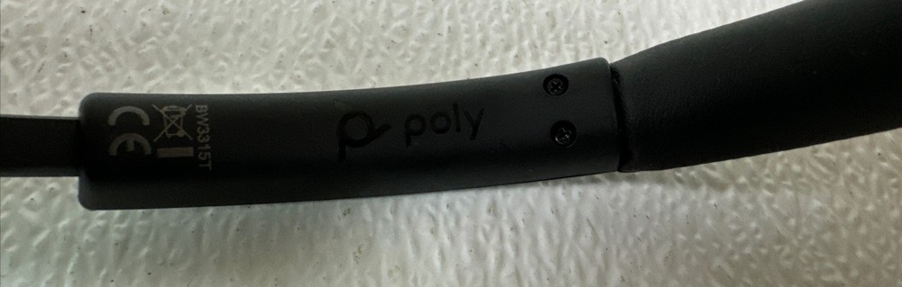 Plantronics Poly Blackwire BW3300-M USB HeadsetWith Case