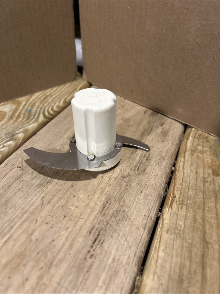 Sunbeam Oskar Model 14081 Food Processor Chopping Blade Part