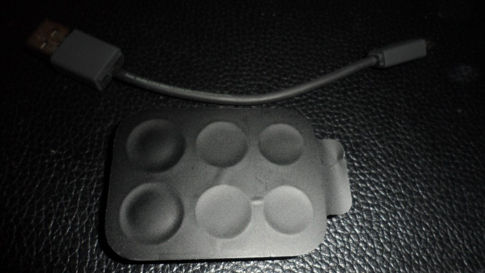 Beats Replacement Ear Buds Tips for Powerbeats 2 / 3 / Wireless with Cable Black