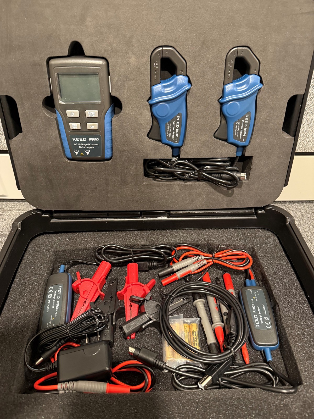 *OPEN BOX* REED R5003 2-Channel AC Current and Voltage Data Logger *OPEN BOX*