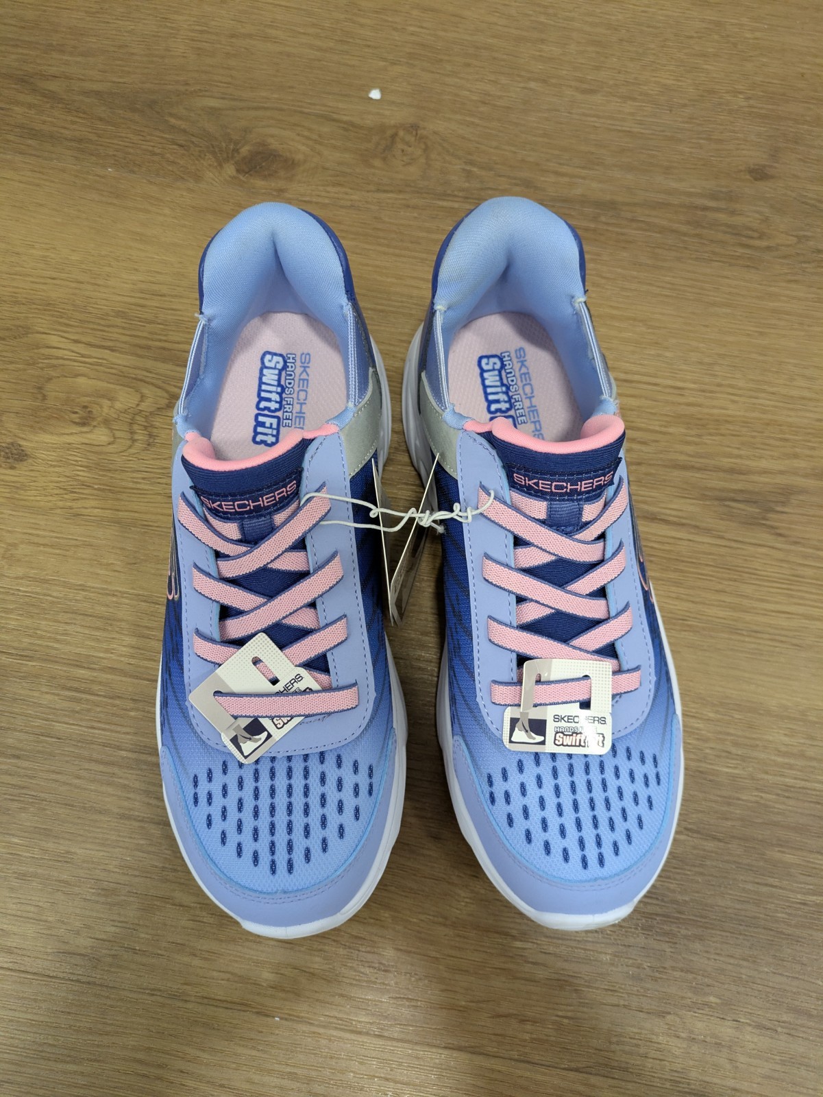 Skechers Kids Lightweight Hands Free Swift Fit Sneaker Size 4 Navy/Muti