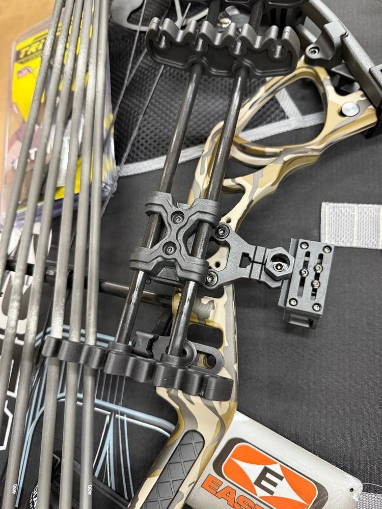 HOT NEW Diamond Bowtech Infinite Edge XT BOTTOMLAND Compound Bow UPGRADE PKG RH