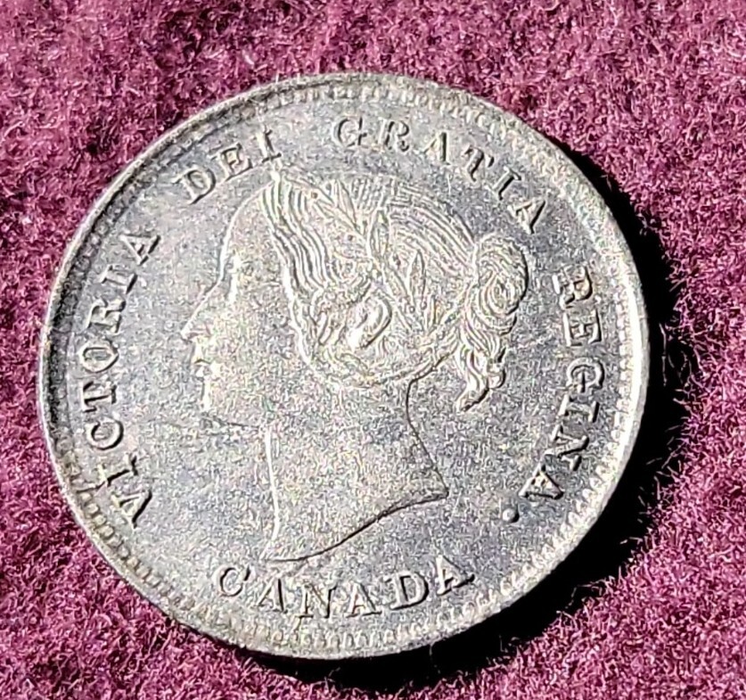 1891 Canada 5 cent silver - Solid XF (darkly toned) stk#K952