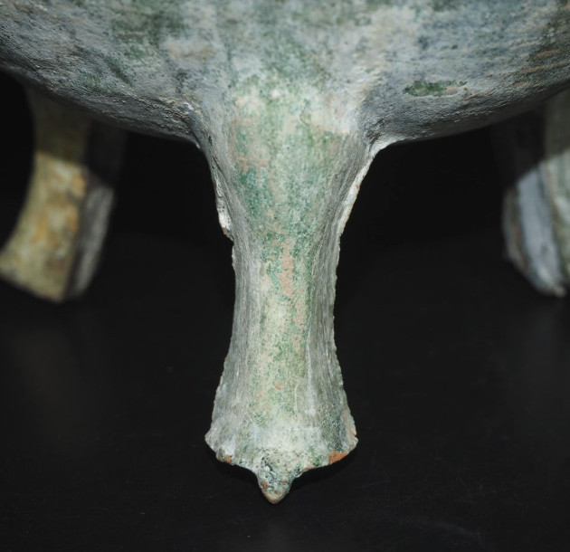 Chinese Han Dynasty Style Green Glazed Tripod Incense Burner Mingqi 17.6cm