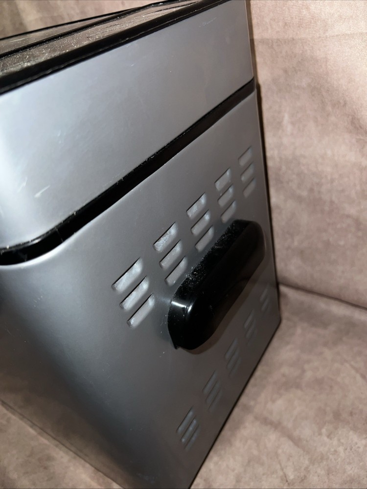 Cuisinart Automatic Bread Maker CBK-100 Programmable 2-lb Stainless Stl - Tested