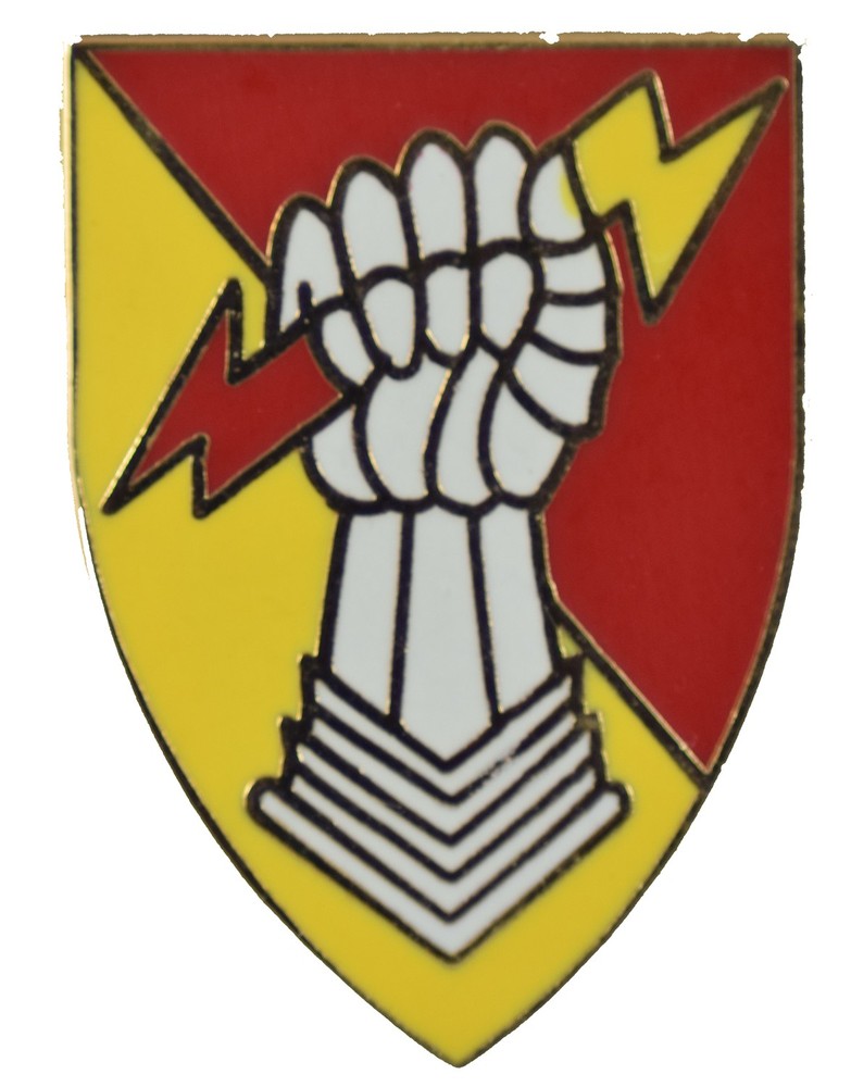 38TH ARTILLERY HAT PIN