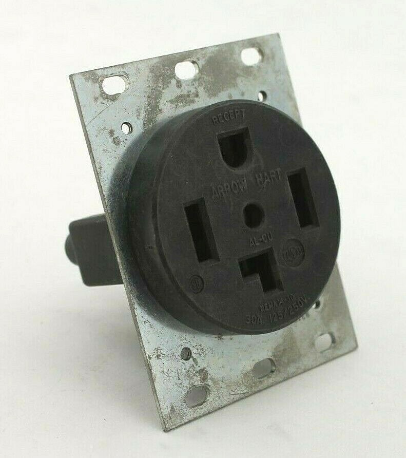 Arrow Hart NEMA 14-30 Flush Receptacle