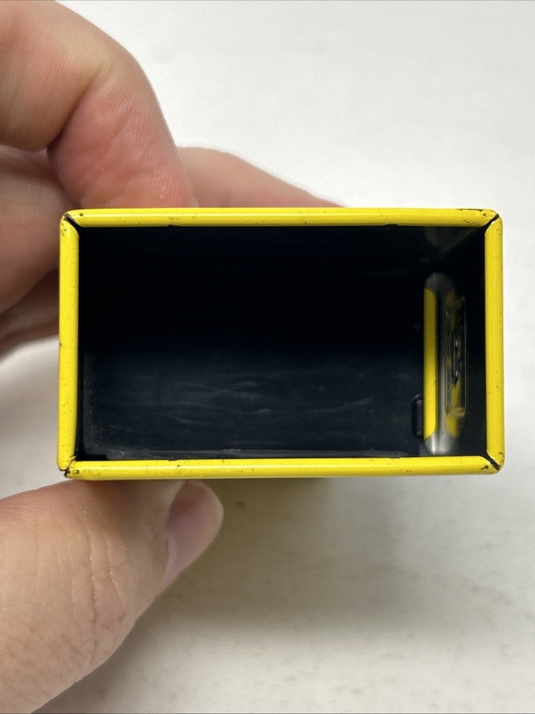 PAC-MAN MINI ARCADE MACHINE METAL CANDY TIN