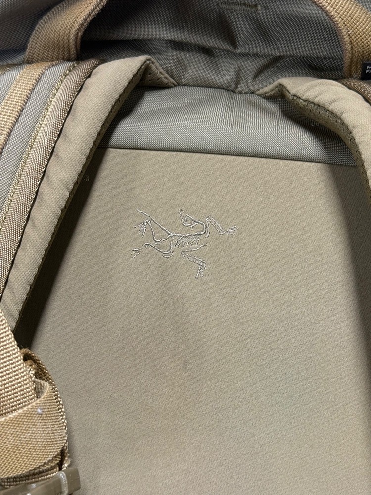 Arc’Teryx LEAF Khard 60 Tactical Backpack Crocodile