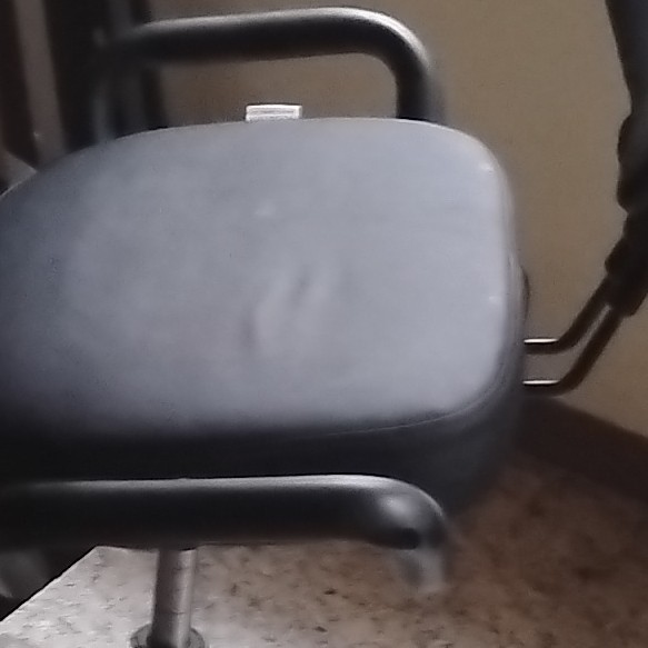 kneeling chair