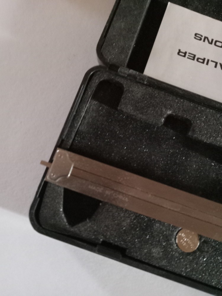 Cen-Tech 6" Digital Caliper