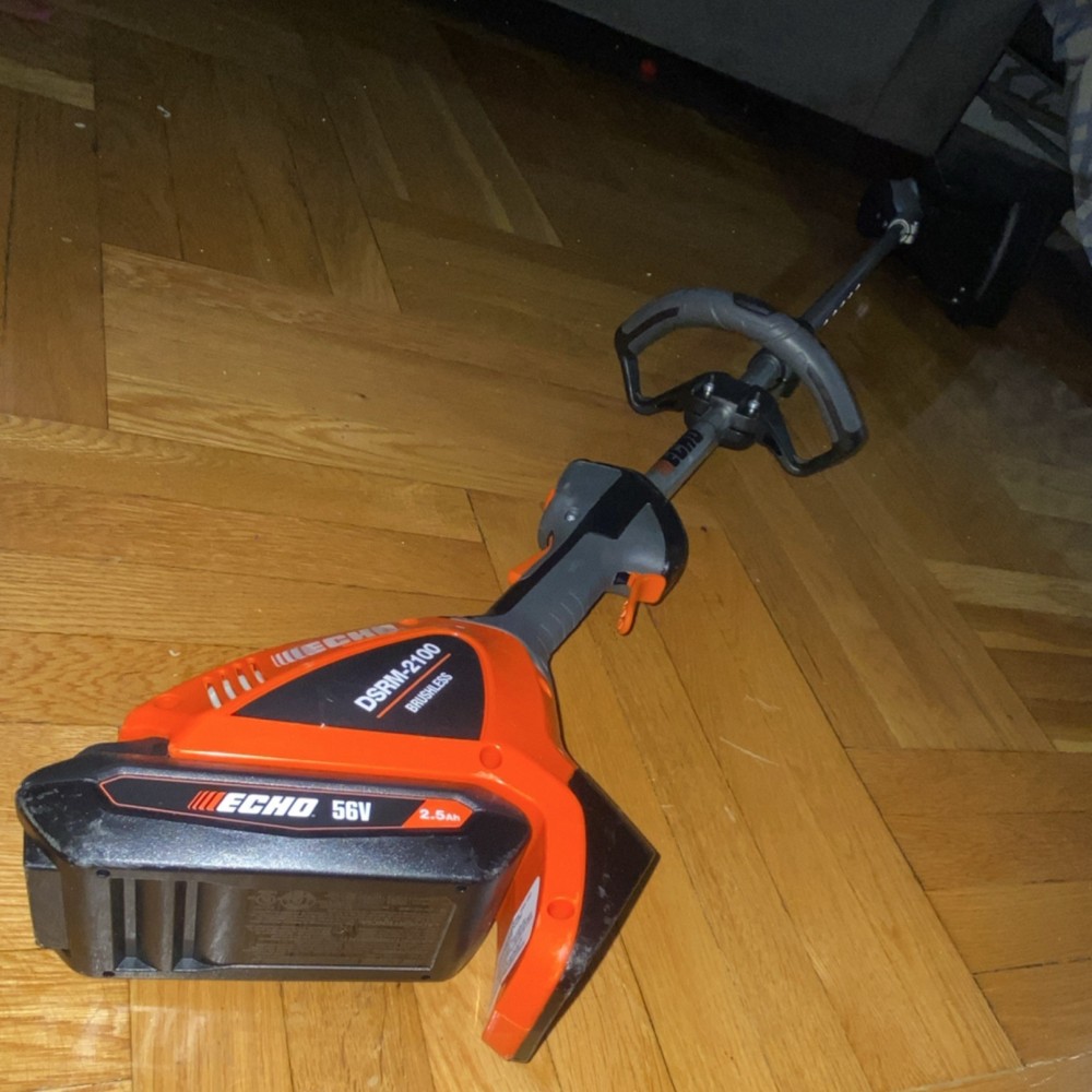 ECHO DSRM-2100 Brushless 56V String Trimmer with Battery Included