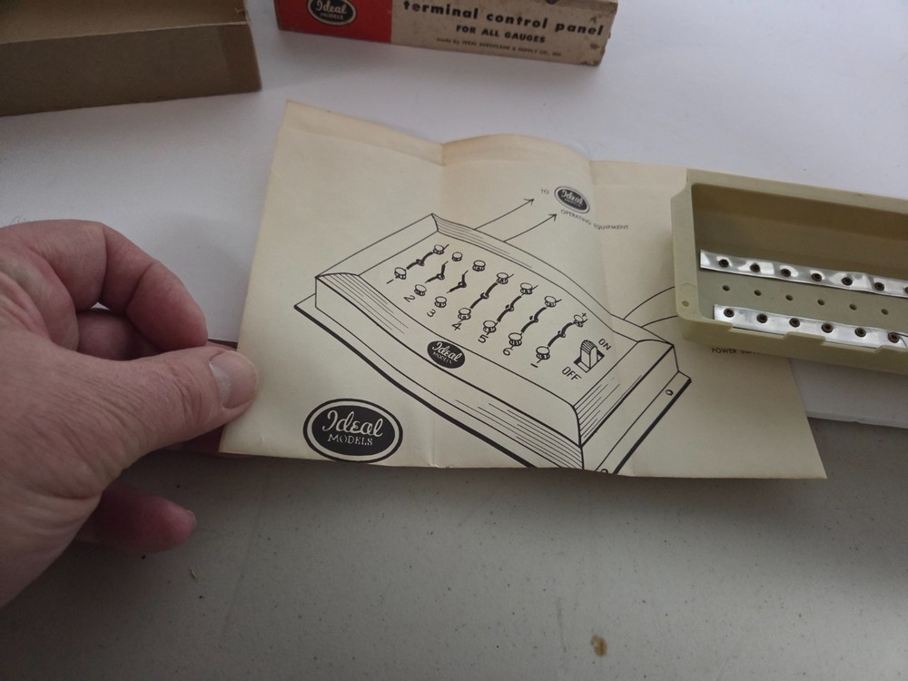 Ideal Models B-181 Terminal Control Panel Prestlok Model Train Accessory Vintage