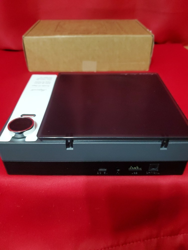 Leapwell Classic Portable CD Player L-CD201