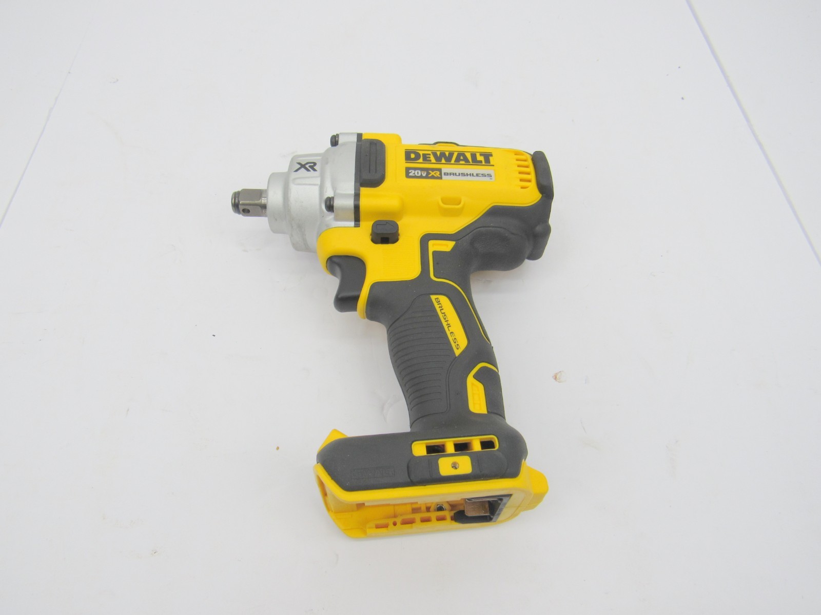 DEWALT DCF894H 20V XR Brushless 1/2" Drive 3-Speed Impact Wrench  Tool ONLY