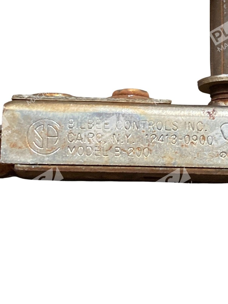 Bilbee Controls B200 Adjustable Thermostat, Shaft