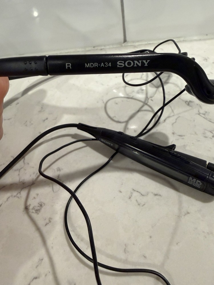 Sony MD Walkman MZ-R90